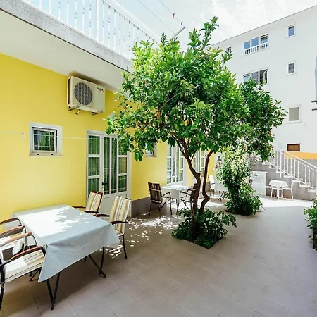 Appartamento Pezo - Tina 1