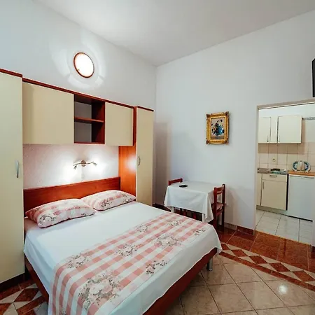 Pezo - Tina 1 Appartamento *